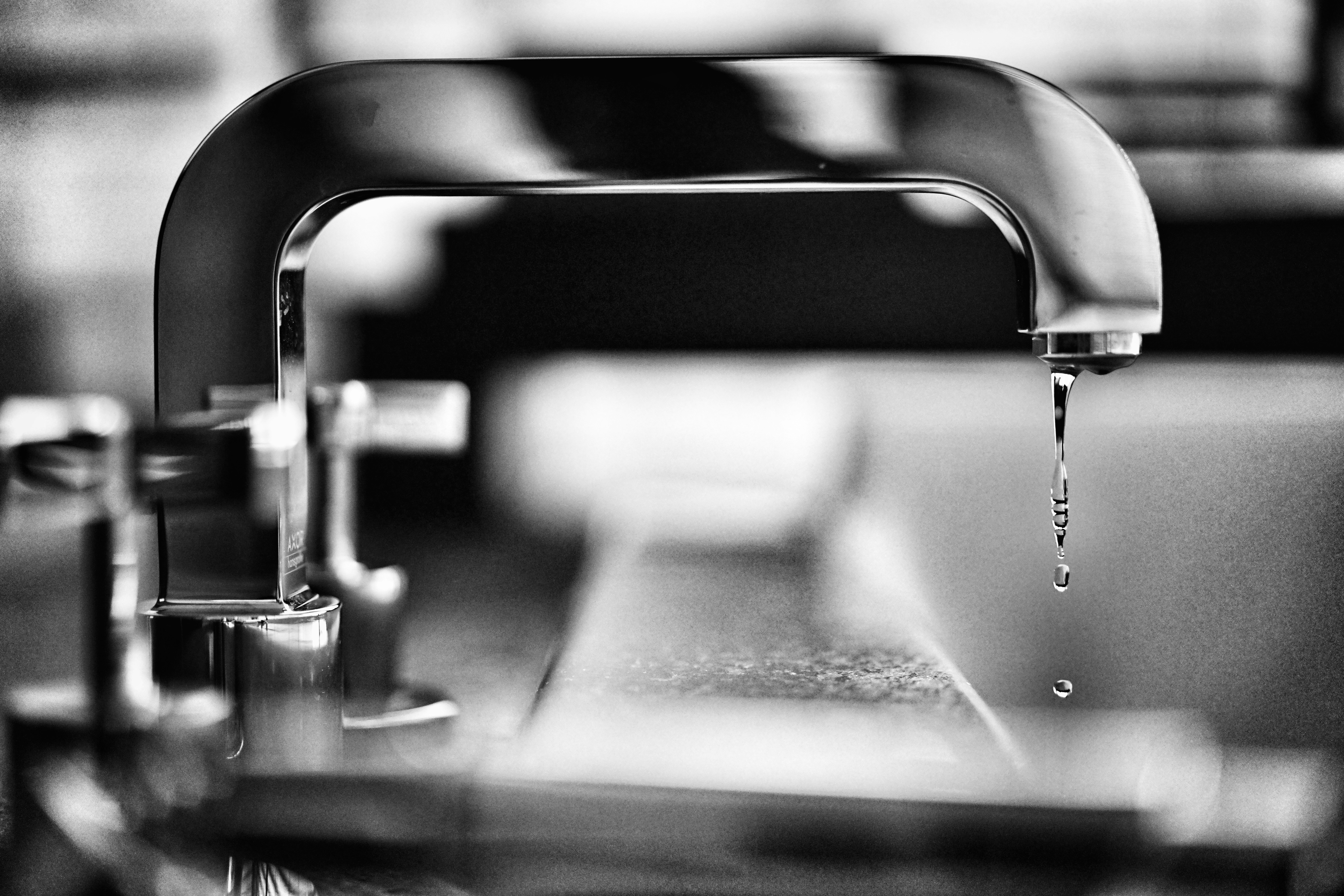 Faucet repair and replacement in Arlington TX